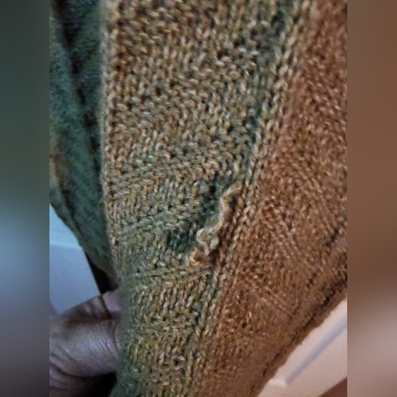 Olive green cardigan - Picture 4 of 4